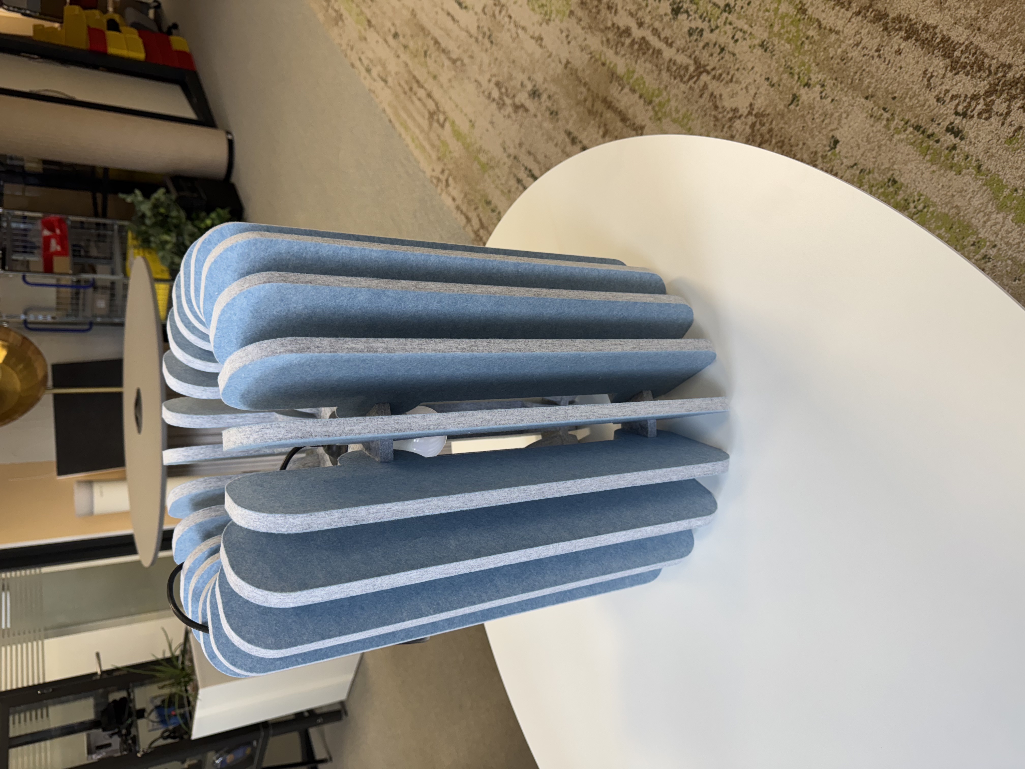 KINô akustische Hängelampe in gerader-Form mit HUSH-Stoff