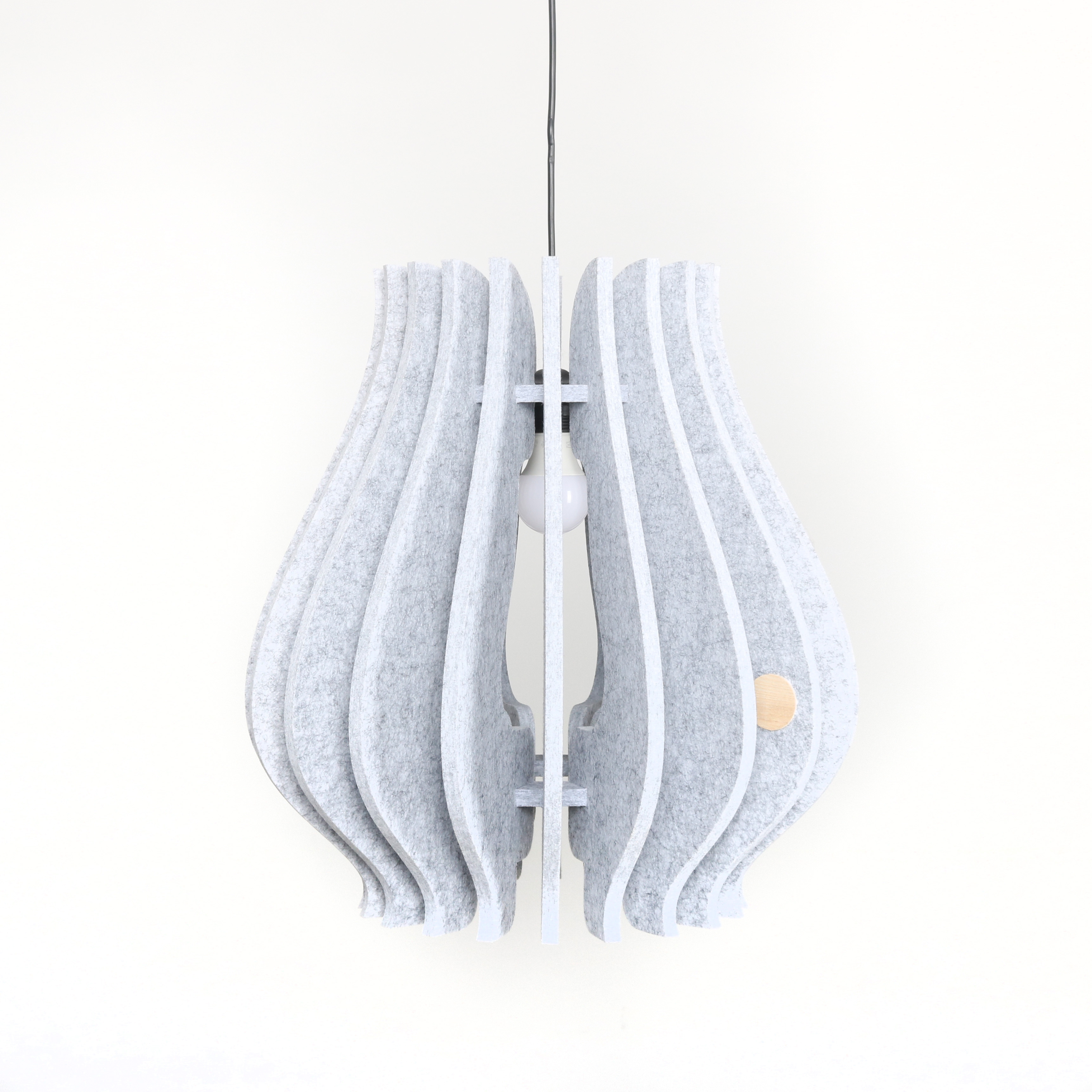 KINô akustische Hängelampe in Tulpen-Form